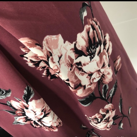 Floral Midi Skirt - Picture 4 of 5